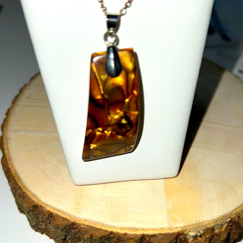 Stunning Earthy Wood 🪵 Handmade Earrings. 2” drop from Chain Pendant.